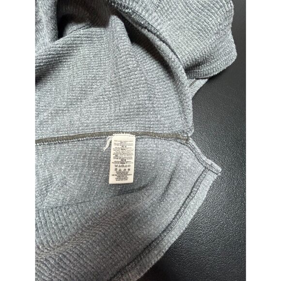 We The Free by Free People Short Sleeve Scoop Neck Waffle Weave Gray Top LG C17 - Picture 6 of 7